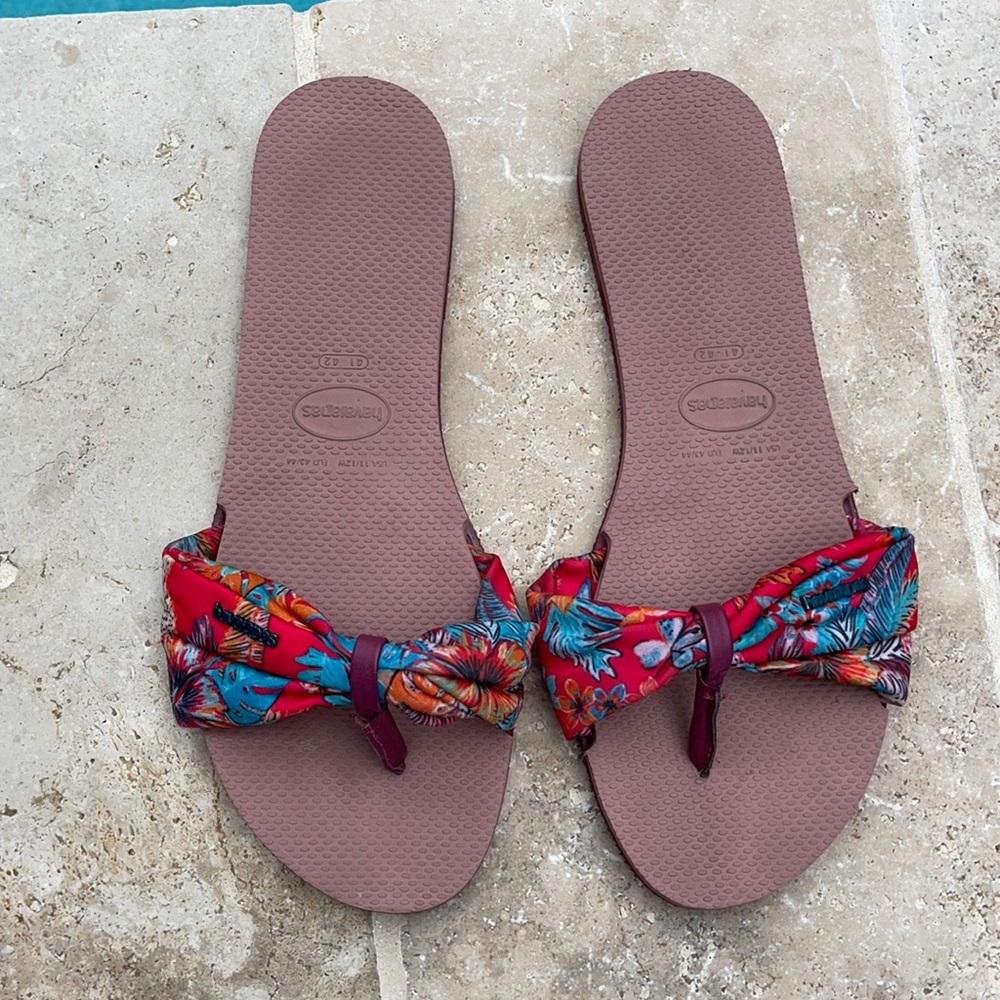 EUC. Havaiana’s “You St. Tropez” Flip Flops.